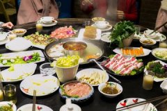 吃完火锅身上都是味儿，怎么去除